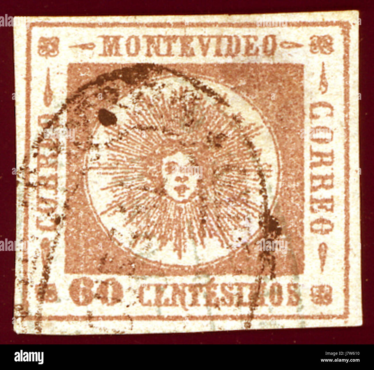 Il francobollo Uruguay 60C del 1861 fa parte della prima storia postale dell'Uruguay, caratterizzato da un design che mette in risalto gli sforzi iniziali del countryÂ per la creazione di un sistema postale. Questo francobollo è stato emesso durante il primo periodo di indipendenza dell'Uruguay e mostra un aspetto importante della sua storia della comunicazione. Foto Stock