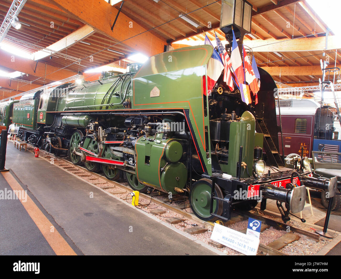 La Mikado 141R 1187 è una locomotiva a vapore dell'era 1945, nota per le sue dimensioni e la sua potenza. Fa parte della classe Mikado di locomotive, ampiamente utilizzate per il trasporto merci e passeggeri. Foto Stock