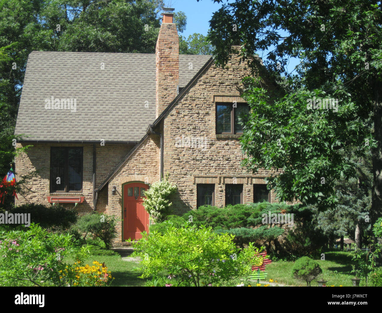 112 Grove Street a Evansville, Wisconsin, si riferisce a un indirizzo specifico, probabilmente una proprietà residenziale o commerciale, all'interno della comunità di Evansville. Foto Stock