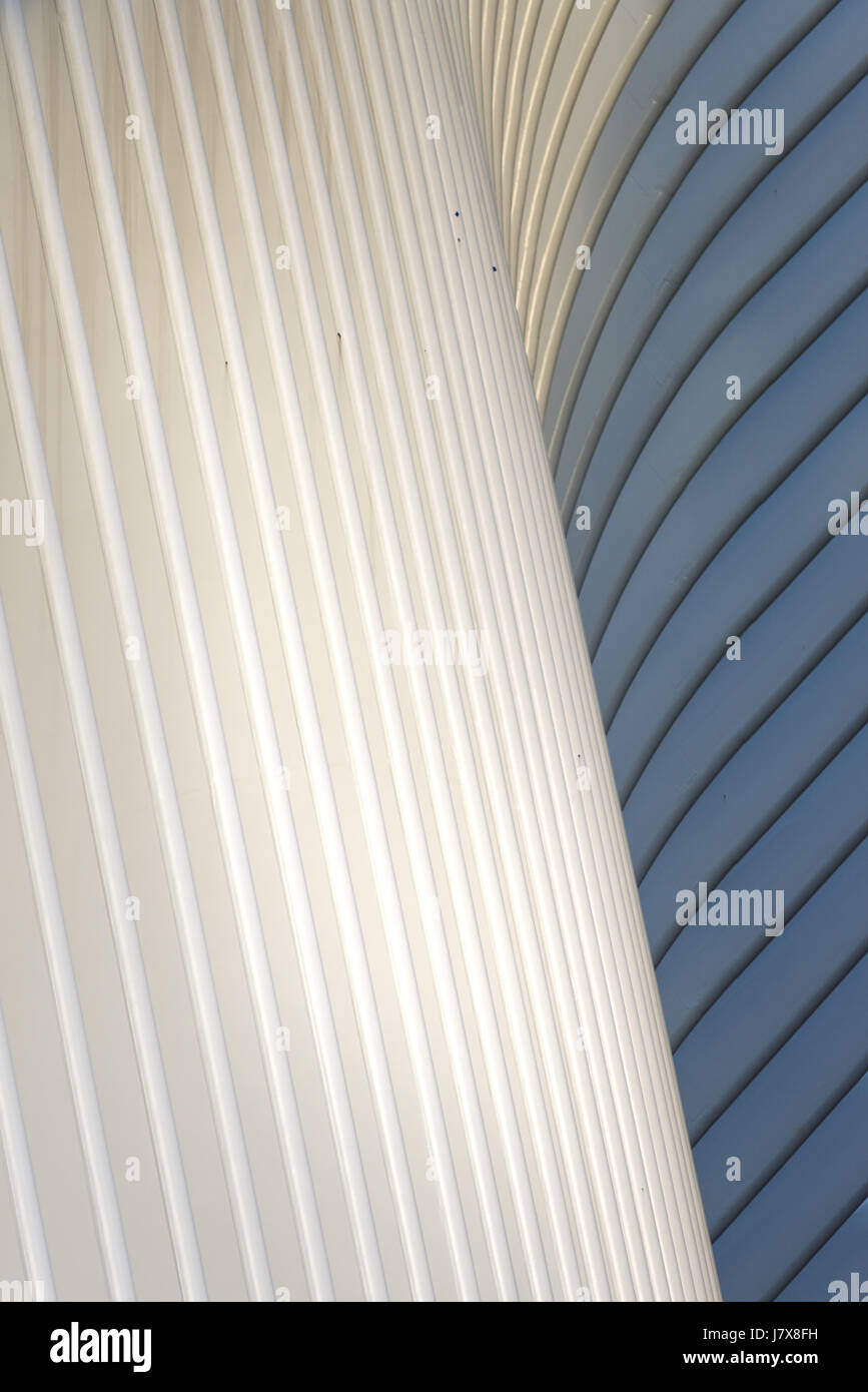 L'Occhio World Trade Center hub di trasporto esterno archi vista astratta, Manhattan, New York, Stati Uniti d'America Foto Stock