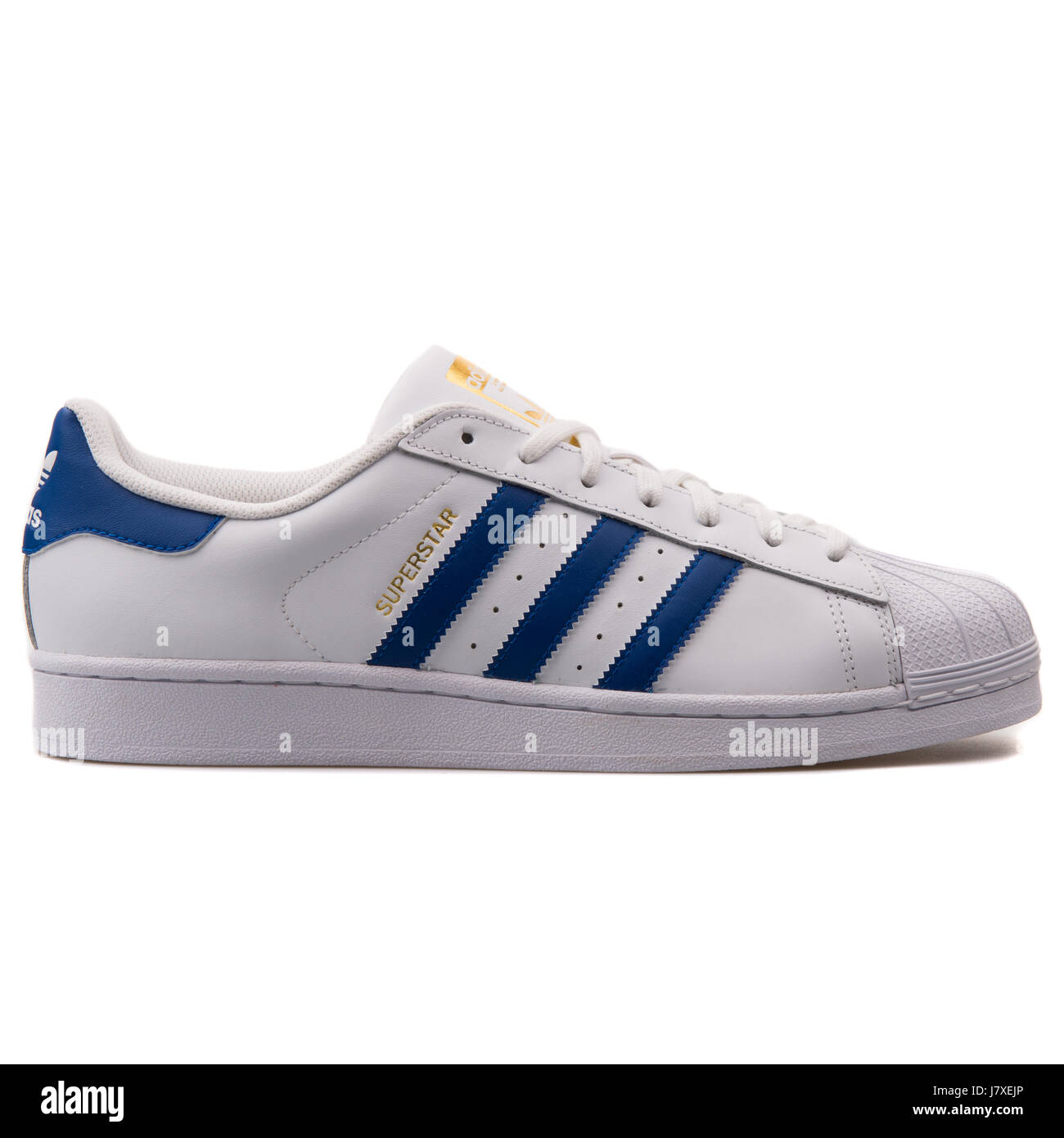 Adidas Superstar Foundation uomo in pelle bianca con Blue Sneakers - B27141  Foto stock - Alamy