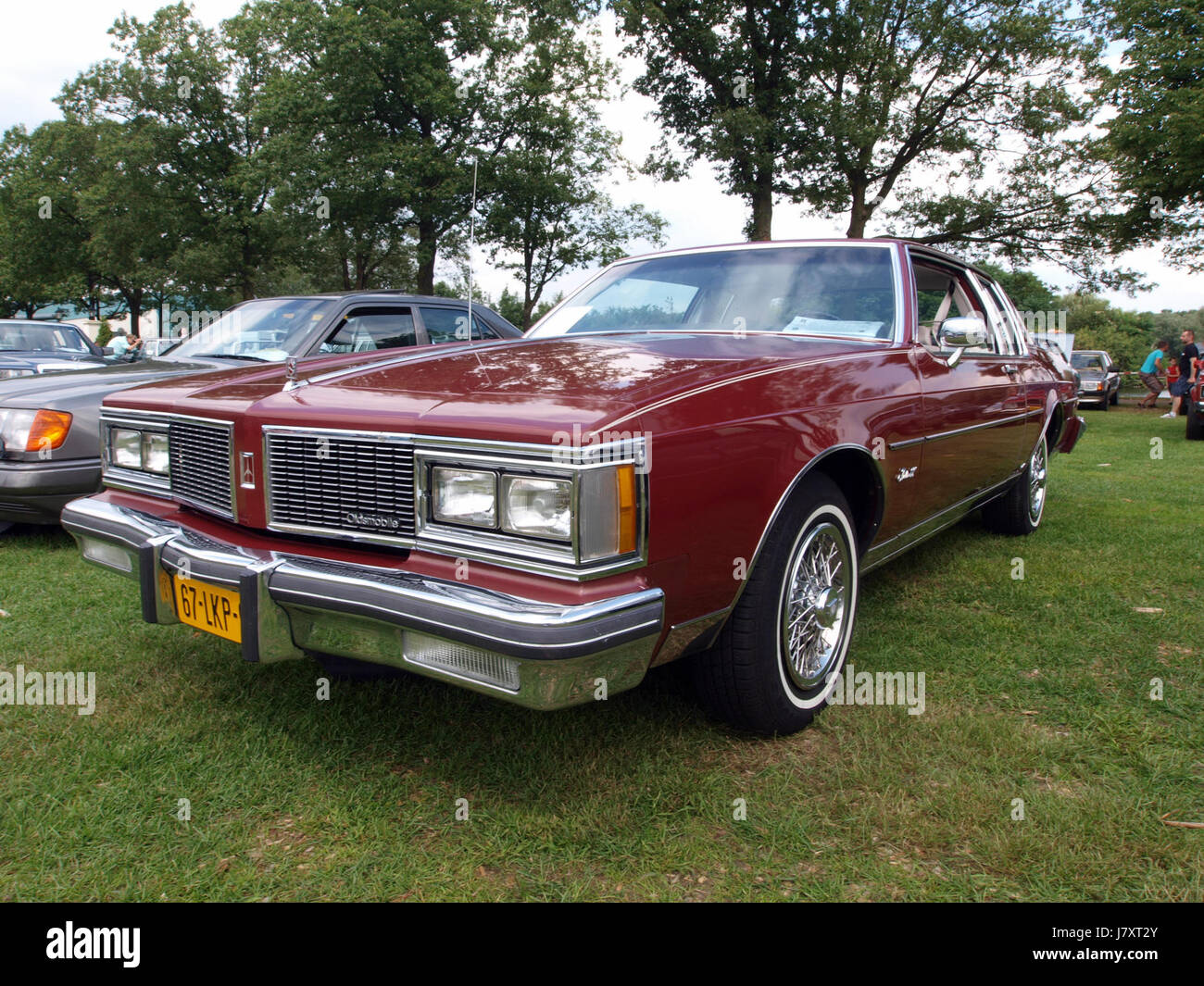 1984 Oldsmobile Royale 88, Olandese di registrazione della licenza 67 LKP 9 p2 Foto Stock 1984 Oldsmobile Royale 88, Olandese di registrazione della licenza 67 LKP 9 p2 Foto Stock