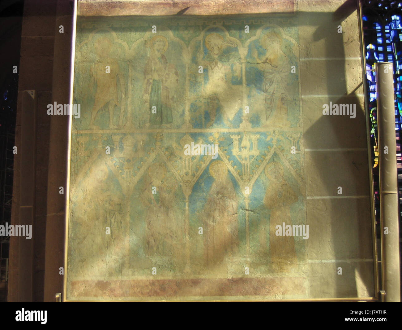 Una fotografia scattata il 16 ottobre 2010, del Mindener Dom (cattedrale di Minden), che mostra le sue caratteristiche architettoniche e il suo significato storico. Foto Stock