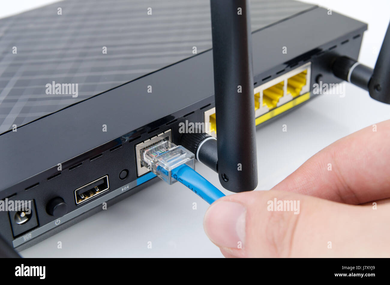 Ethernet port router immagini e fotografie stock ad alta risoluzione - Alamy