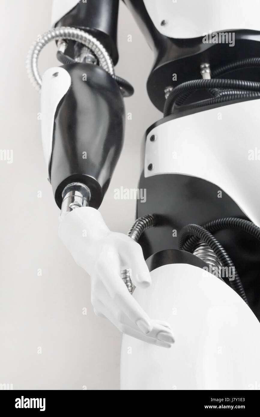Robot umanoide corpo con la mano tesa Foto Stock