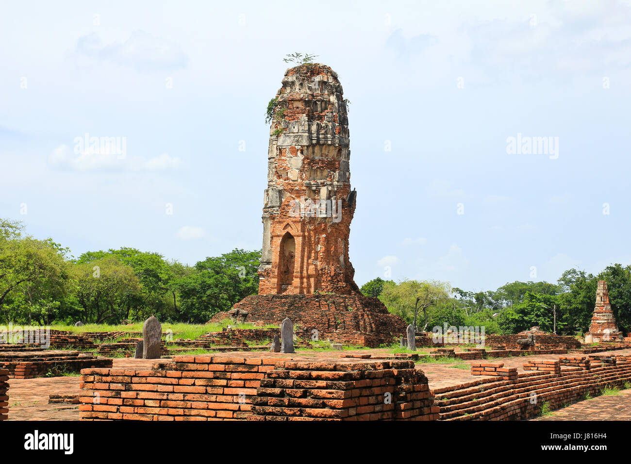 Wat Lokayasutharam tempio in Ayutthaya parco storico, un sito patrimonio mondiale dell'UNESCO, Thailandia Foto Stock