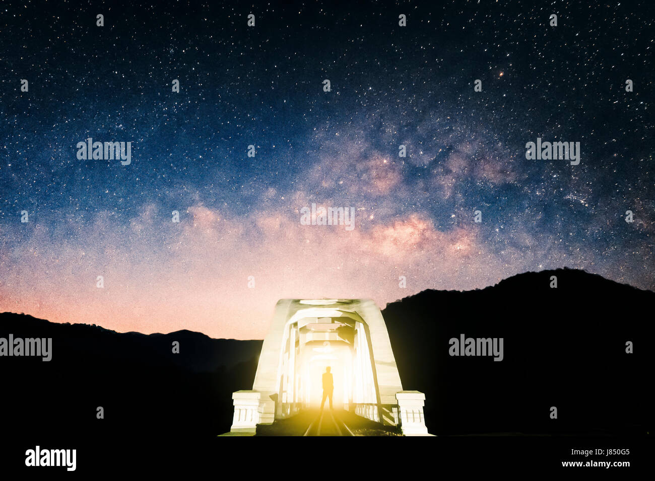 Via Lattea e cielo stellato sfondo. Foto Stock