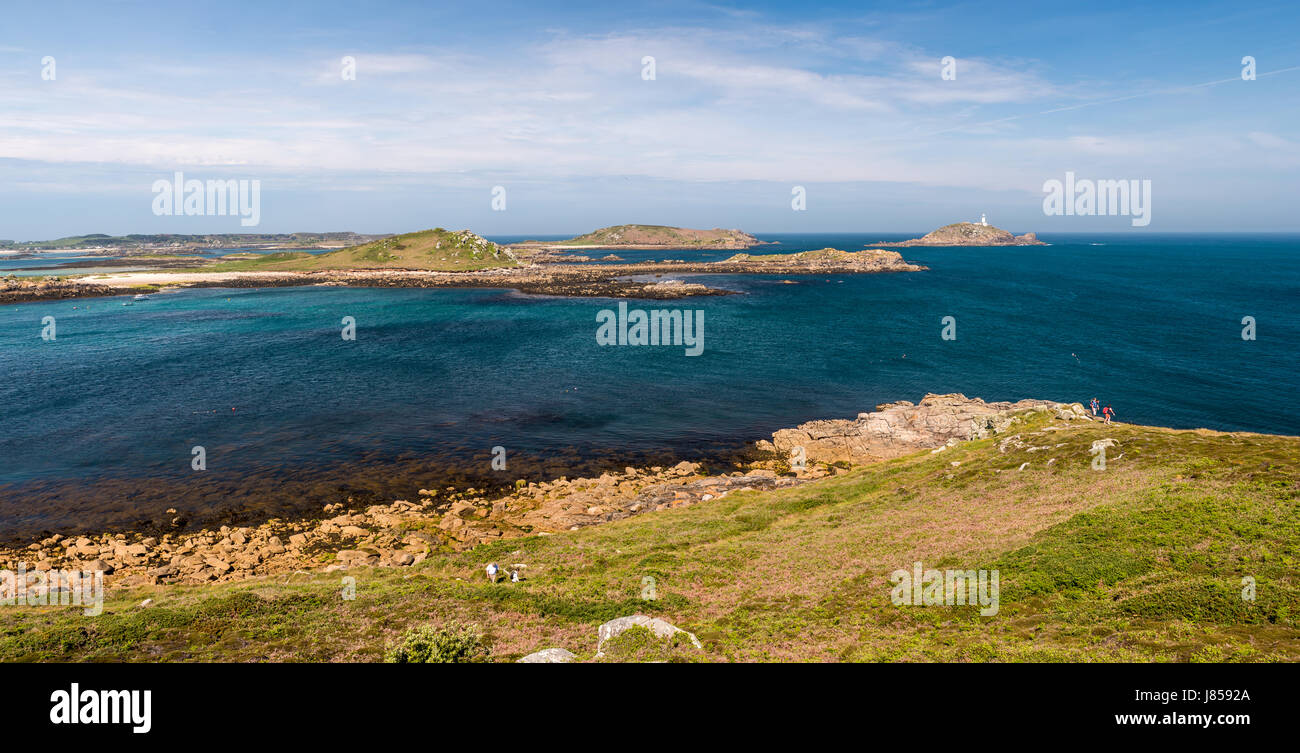 Caldo clima soleggiato sull'isola di St Martin's nelle isole Scilly, nel Regno Unito il giorno più caldo dell'anno nel 2017. Foto Stock