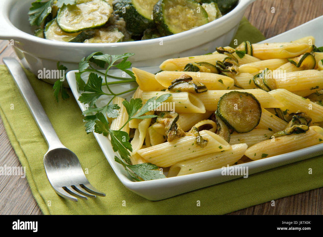 Ristorante, cibo, aliment, cucina, piastra, salsa, italiano, olio d'oliva, Foto Stock
