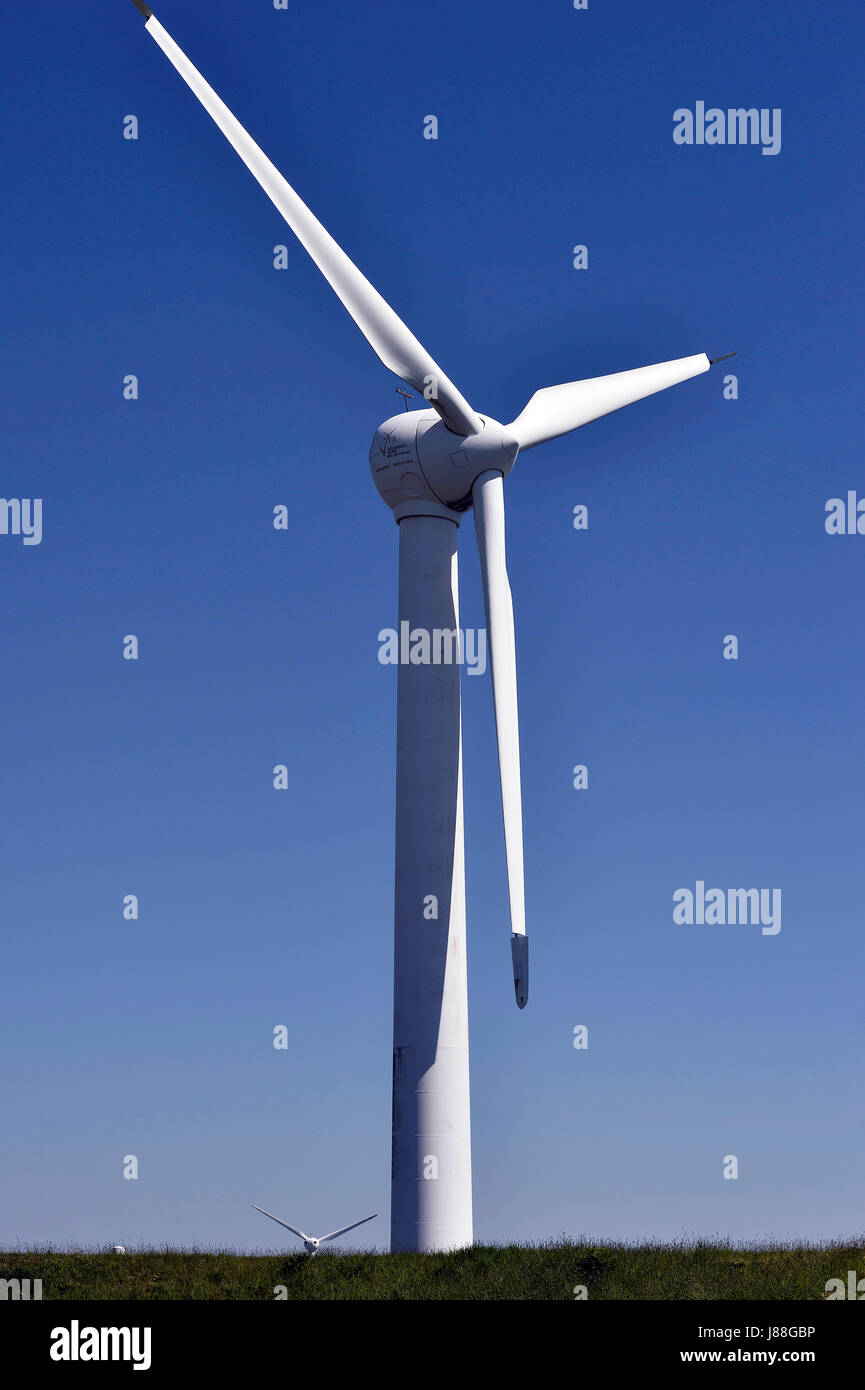 Turbina eolica in Picardie, Hauts de France Foto Stock