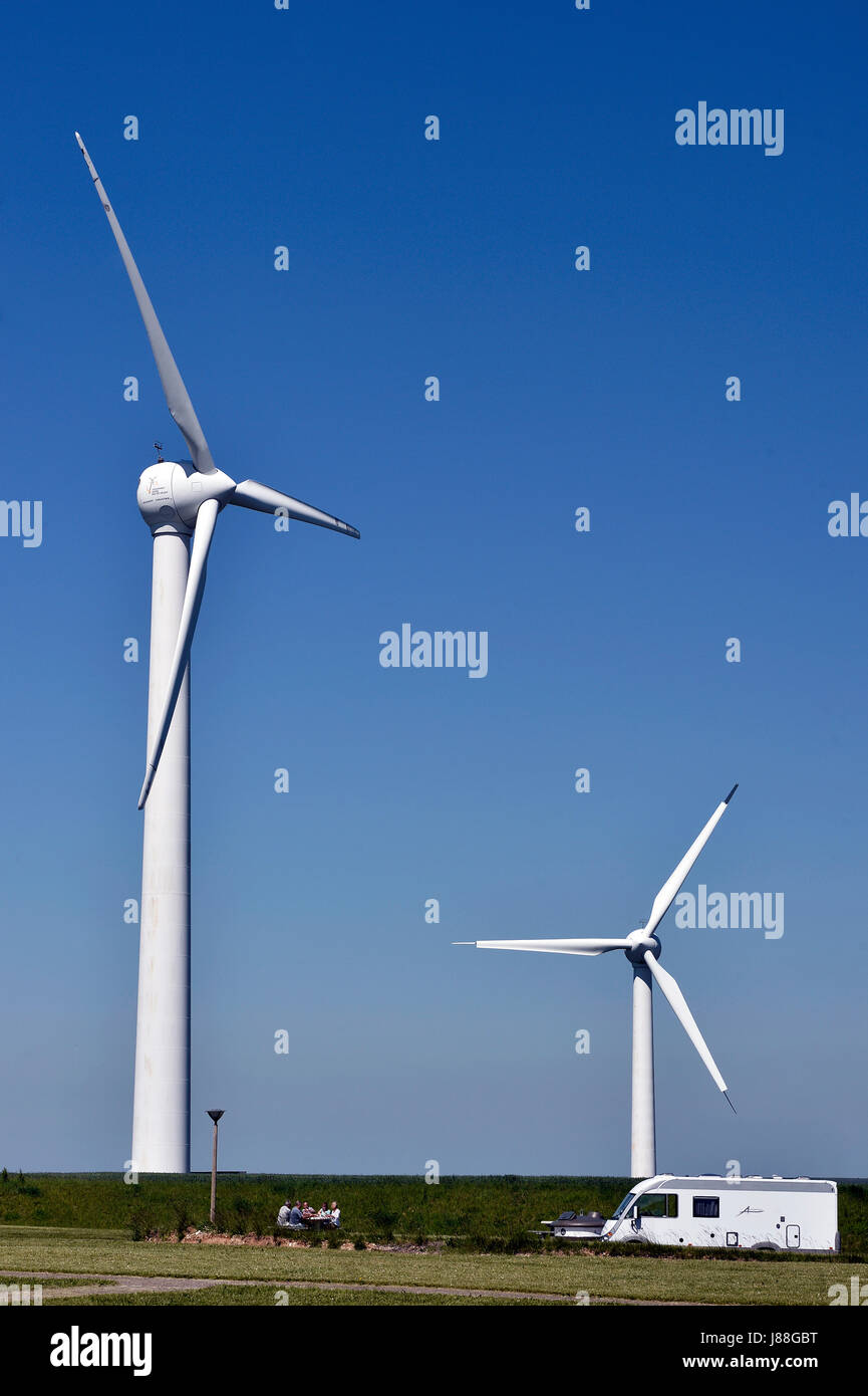 Turbina eolica in Picardie, Hauts de France Foto Stock