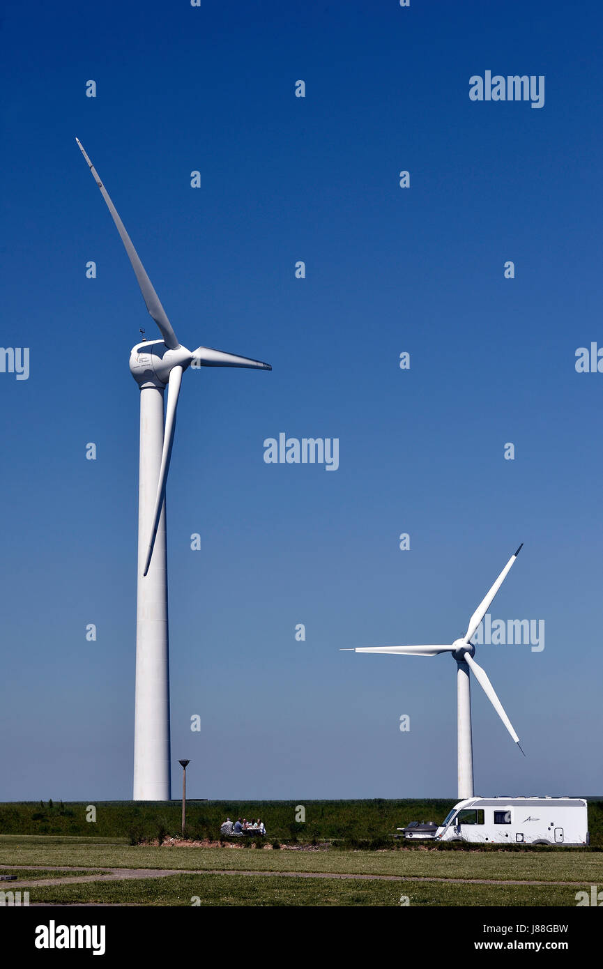 Turbina eolica in Picardie, Hauts de France Foto Stock