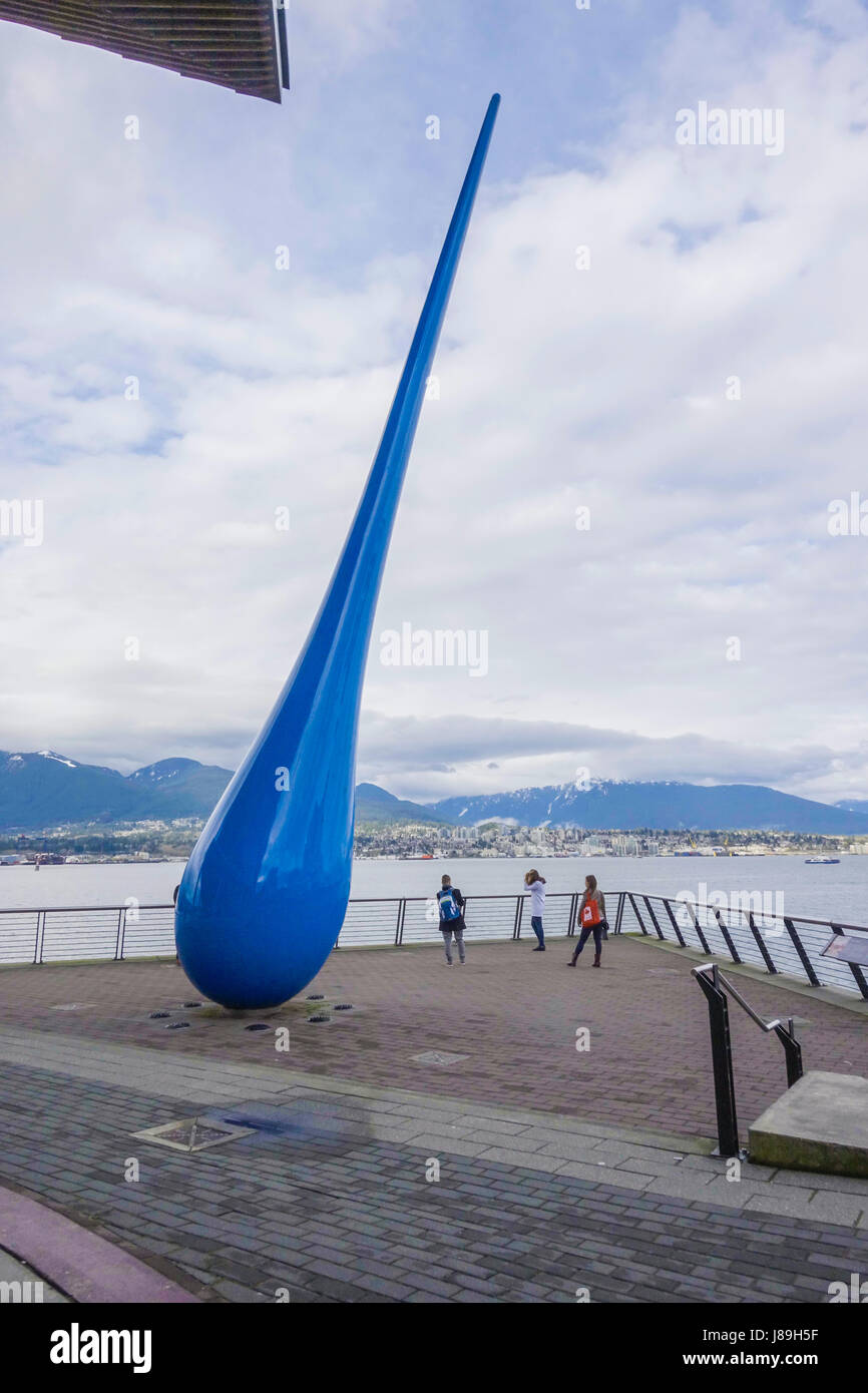 La caduta di una scultura in Vancouver - Vancouver - Canada - Aprile 12, 2017 Foto Stock