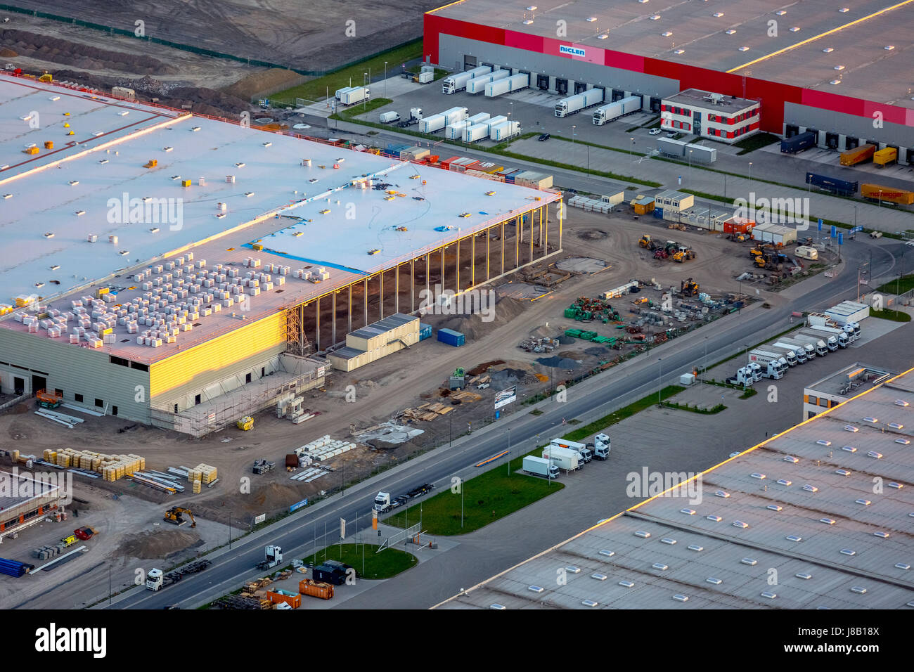 Logistica di Amazon, nuovo edificio sul sito di Westfalenhütte, commercio  su internet, in magazzino magazzino di distribuzione, Dortmund, la zona  della Ruhr, Nord Rhine-West Foto stock - Alamy