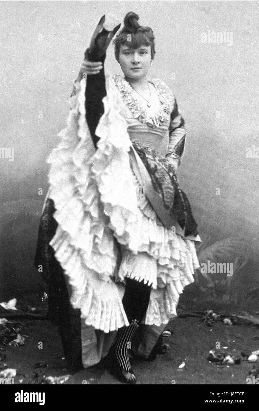 La Goulue era un famoso ballerino francese e un interprete di CAN-CAN alla fine del XIX secolo. Conosciuta per le sue performance ad alta energia, divenne un'icona del Moulin Rouge e della cultura del cabaret francese durante l'era Belle Ã. Foto Stock