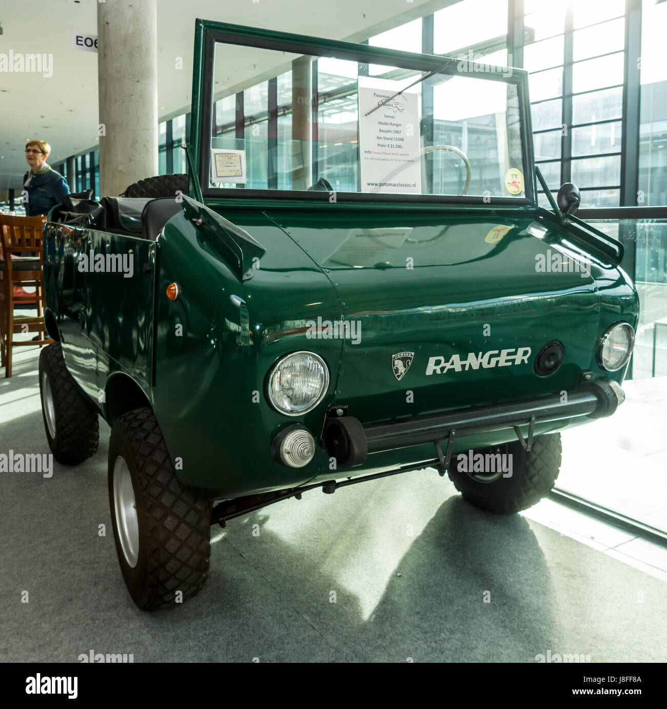 Stoccarda, Germania - MARZO 04, 2017: Italiano auto retrò Ferves Ranger, 1967. In Europa il più grande classico auto exhibition 'retrò classici' Foto Stock