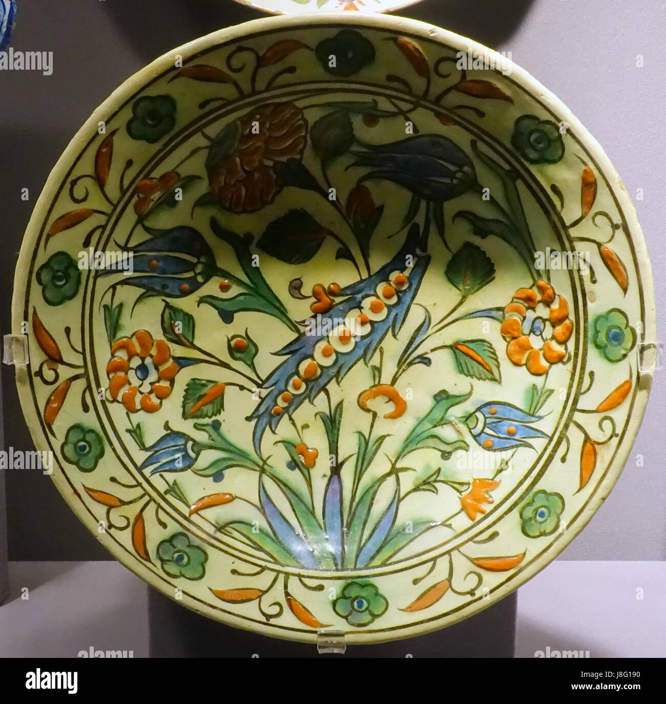 Piatto, Turchia, Iznik, tardo Cinquecento ai primi decenni del seicento, ceramica il Museo di Antropologia, University of British Columbia DSC09107 Foto Stock