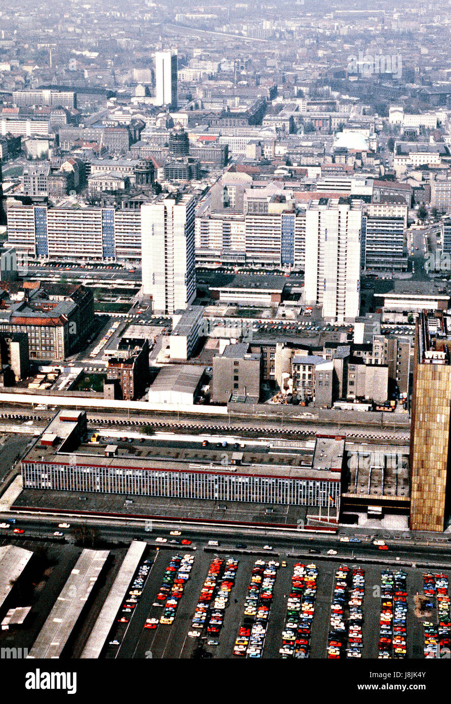 Una veduta aerea del centro cittadino. Foto Stock