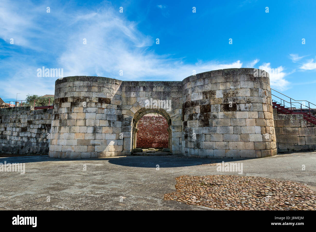 Dettaglio della Porta Nord ingresso al villaggio storico di Idanha a Velha in Portogallo Foto Stock