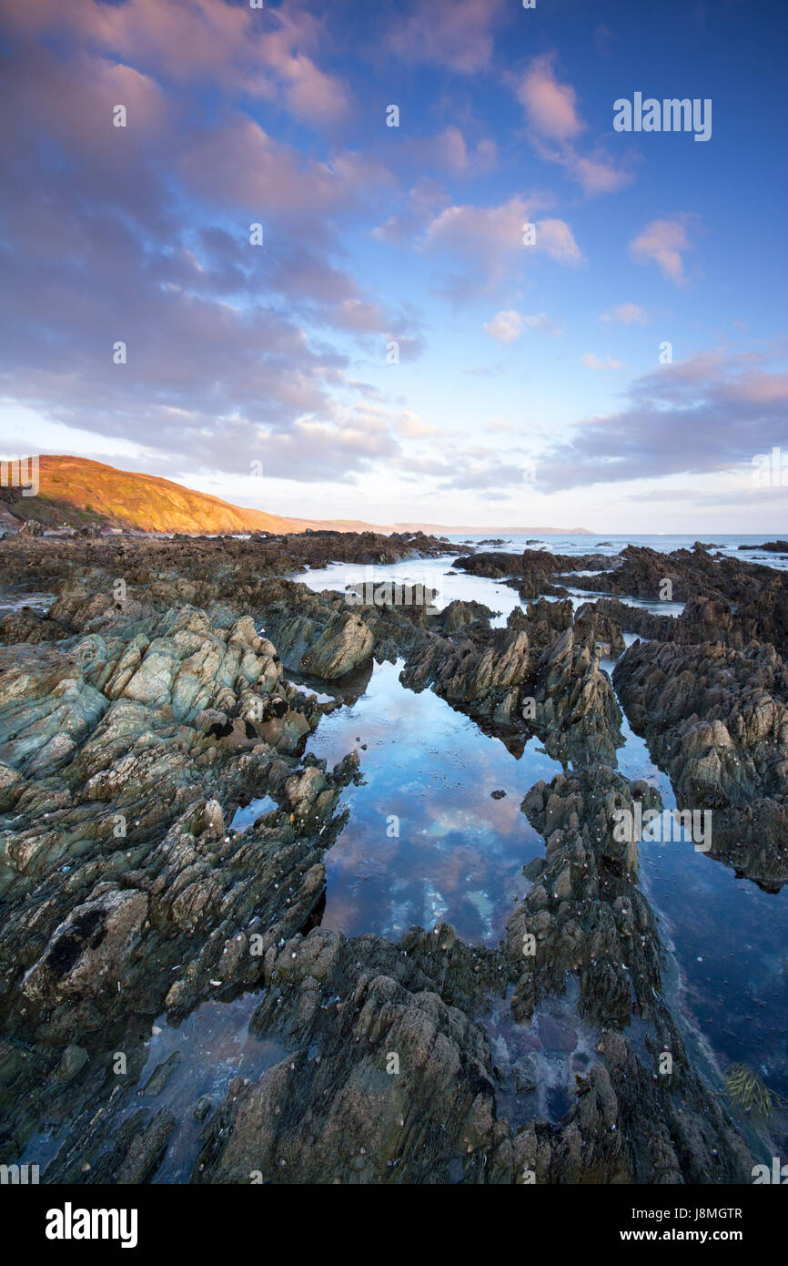 Tramonto sulla spiaggia Portwrinkle Cornwall Regno Unito Foto Stock