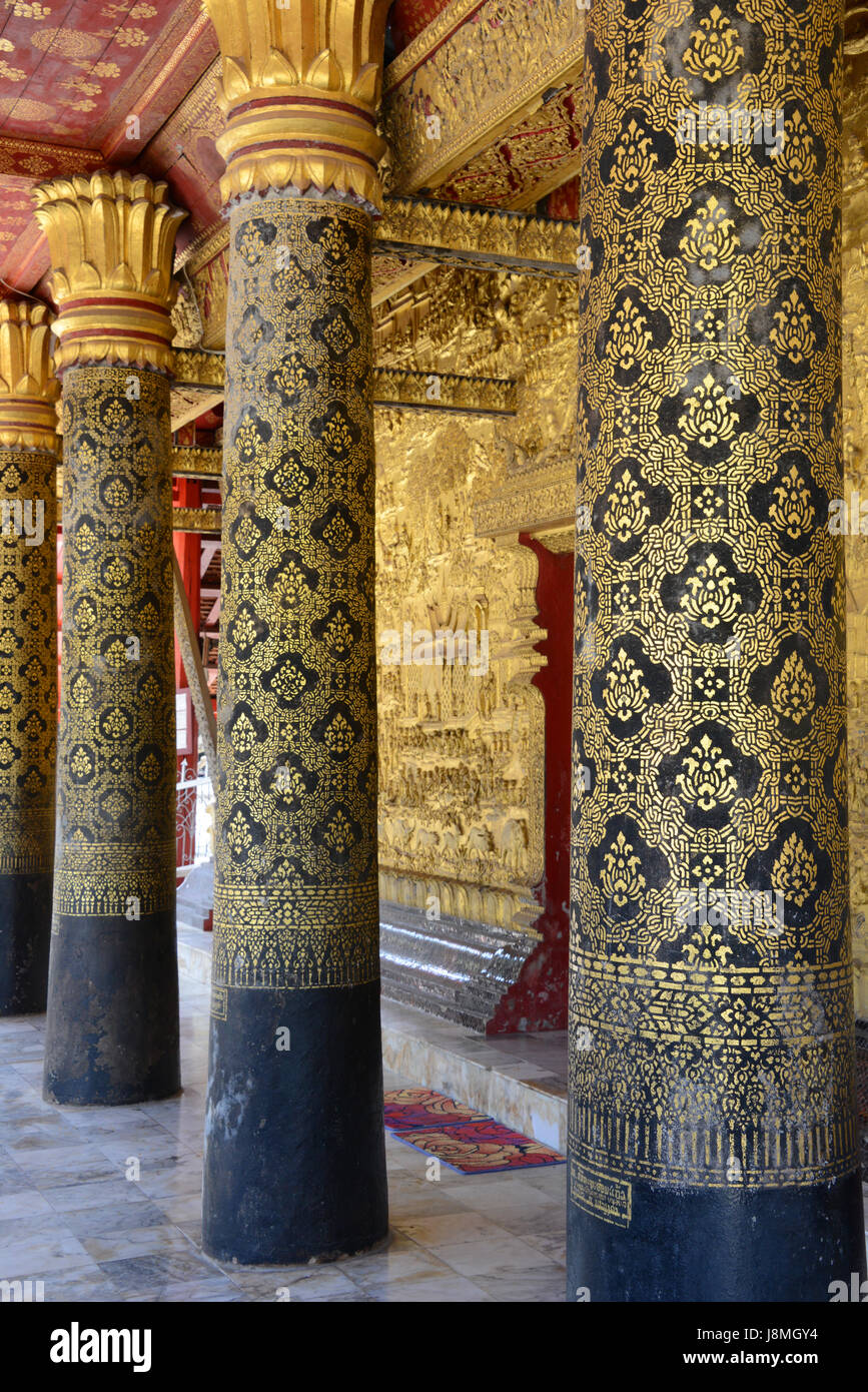 La sfarzosa Wat Mai Suwannaphumaham a Luang Prabang, Laos Foto Stock