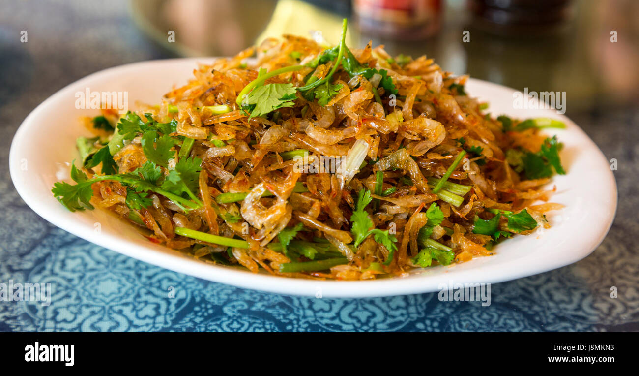 Linkeng, Zhejiang, Cina. Brine Shrimp per pranzo. Foto Stock