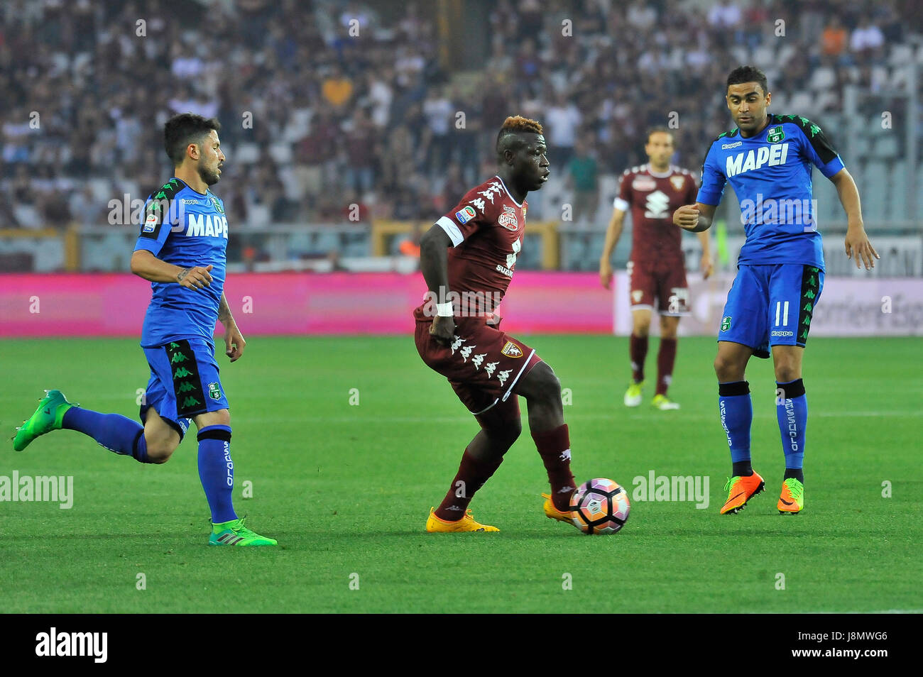 Torino, Italia. 28 Maggio, 2017. Afriyie Acquah durante il match di Serie A TIM tra Torino FC e Sassuolo presso lo Stadio Olimpico Grande Torino. Il risultato finale della partita è 5-3 . Credito: Fabio Petrosino/Alamy Live News Foto Stock