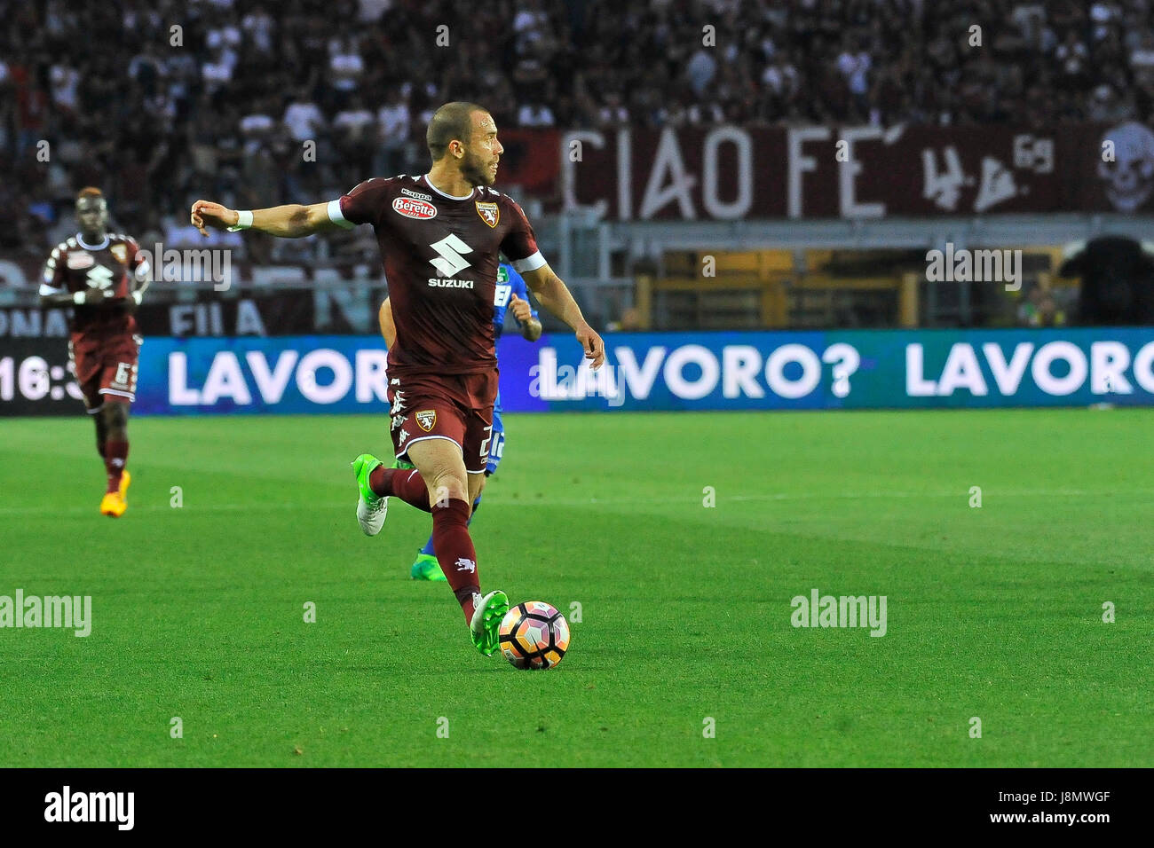 Torino, Italia. 28 Maggio, 2017. Lorenzo De Silvestri durante il match di Serie A TIM tra Torino FC e Sassuolo presso lo Stadio Olimpico Grande Torino. Il risultato finale della partita è 5-3 . Credito: Fabio Petrosino/Alamy Live News Foto Stock