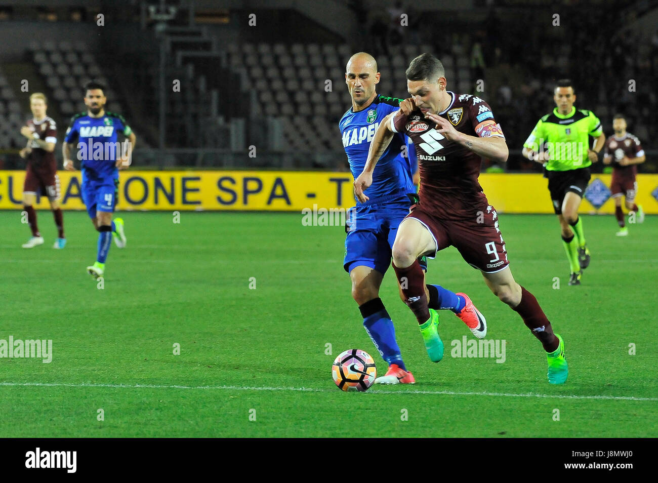 Torino, Italia. 28 Maggio, 2017. Andrea Belotti durante il match di Serie A TIM tra Torino FC e Sassuolo presso lo Stadio Olimpico Grande Torino. Il risultato finale della partita è 5-3 . Credito: Fabio Petrosino/Alamy Live News Foto Stock