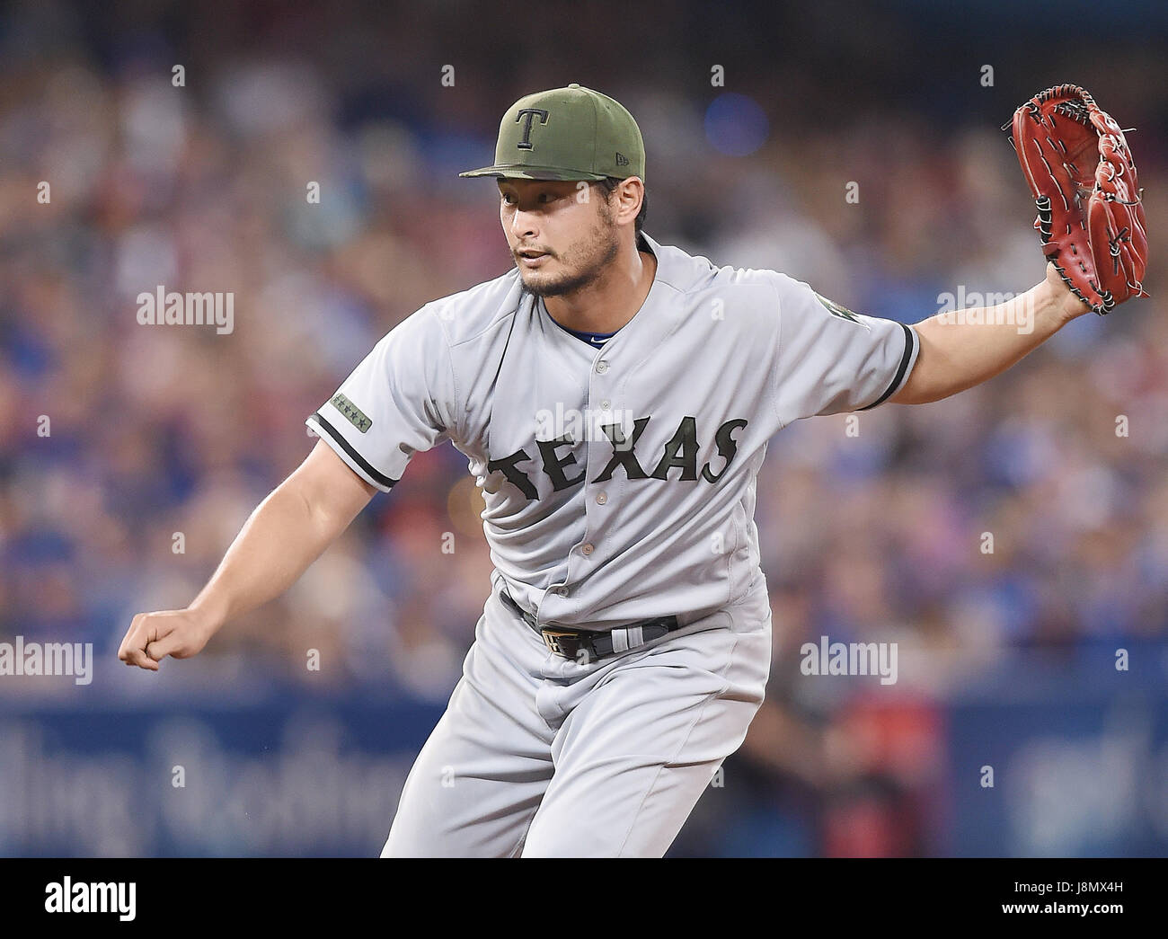 Toronto, Ontario, Canada. 27 Maggio, 2017. Yu Darvish (rangers) MLB : Rangers di Texas a partire lanciatore Yu Darvish durante il Major League Baseball gioco contro il Toronto Blue Jays di Rogers Centre di Toronto, Ontario, Canada . Credito: AFLO/Alamy Live News Foto Stock