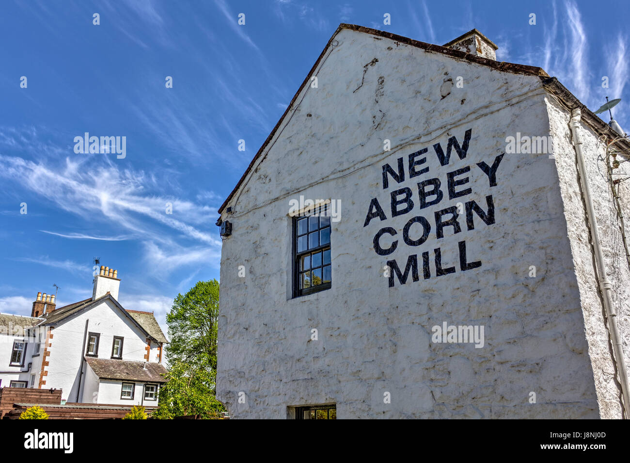 Xviii secolo Corn Mill, di proprietà di ambiente storico di Scozia e aperta al pubblico nel nuovo Abbey, Dumfries and Galloway, Scozia. Immagine hdr. Foto Stock