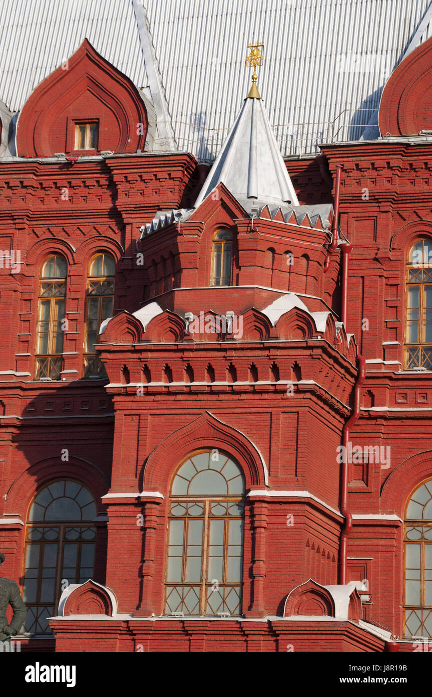 Mosca, Russia: dettagli architettonici del museo storico statale, alloggiata in un iconico del XIX secolo edificio rosso Foto Stock