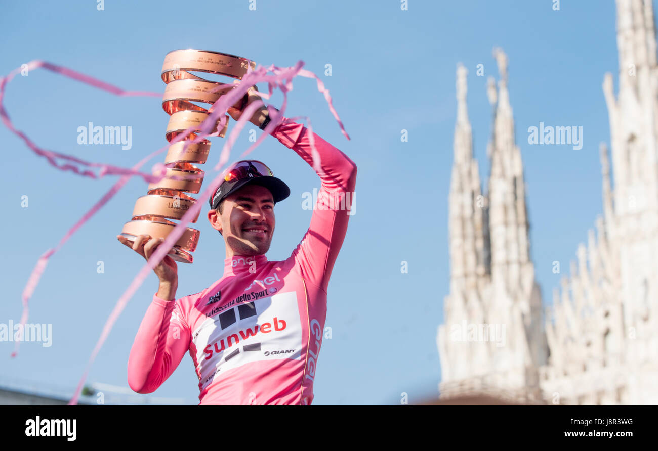 Milano, Italia Il 28 maggio 2017. La fase finale del centesimo Giro d'Italia. Tom Dumoulin vince il centesimo Giro d'Italia Foto Stock