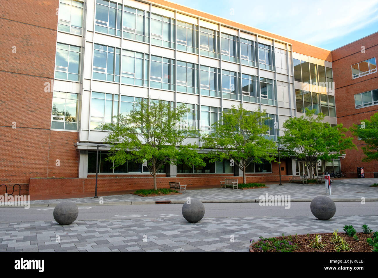 SAS Hall, sede del Dipartimento di Matematica e Dipartimento di Statistica, North Carolina State University di Raleigh,USA Foto Stock