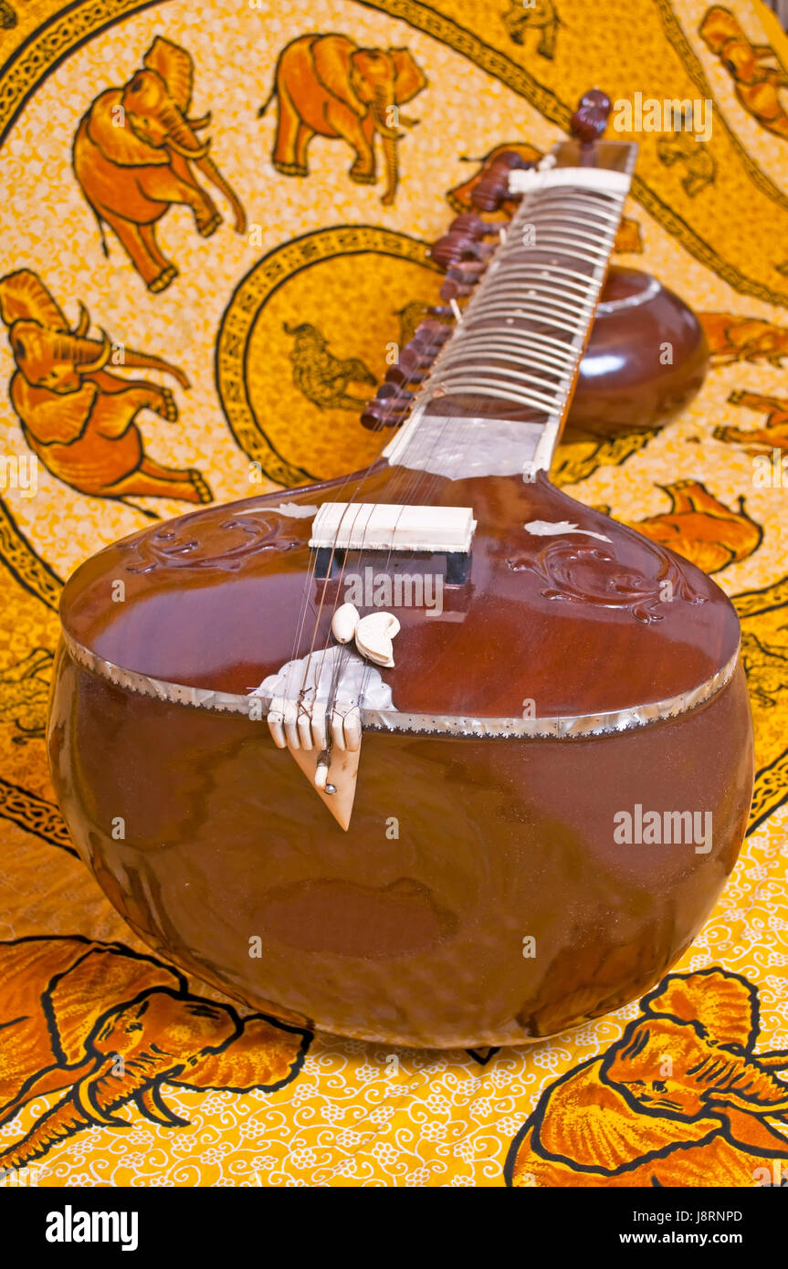 Strumento musicale, India, classica, chitarra, indiana, sitar Foto stock -  Alamy