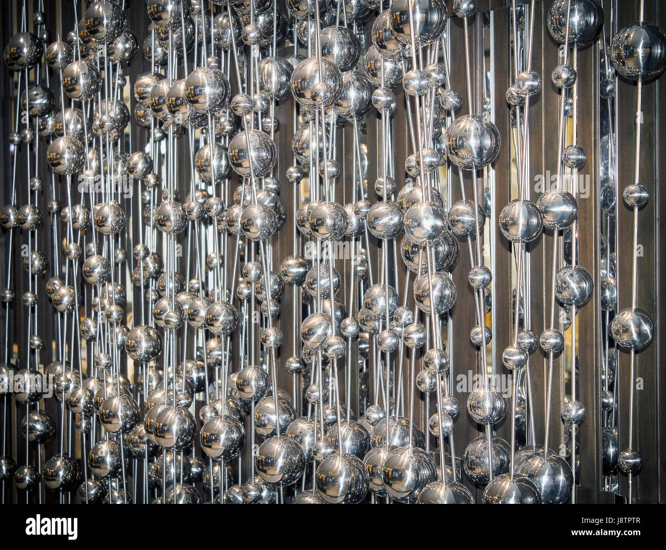 In prossimità di una pallina l'installazione Foto Stock