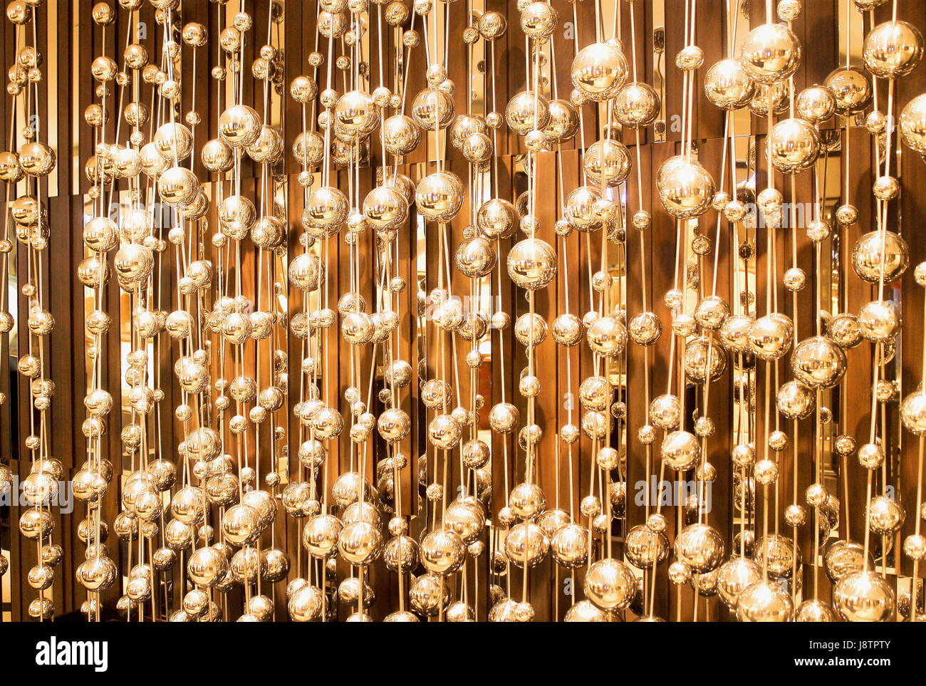 In prossimità di una pallina l'installazione Foto Stock