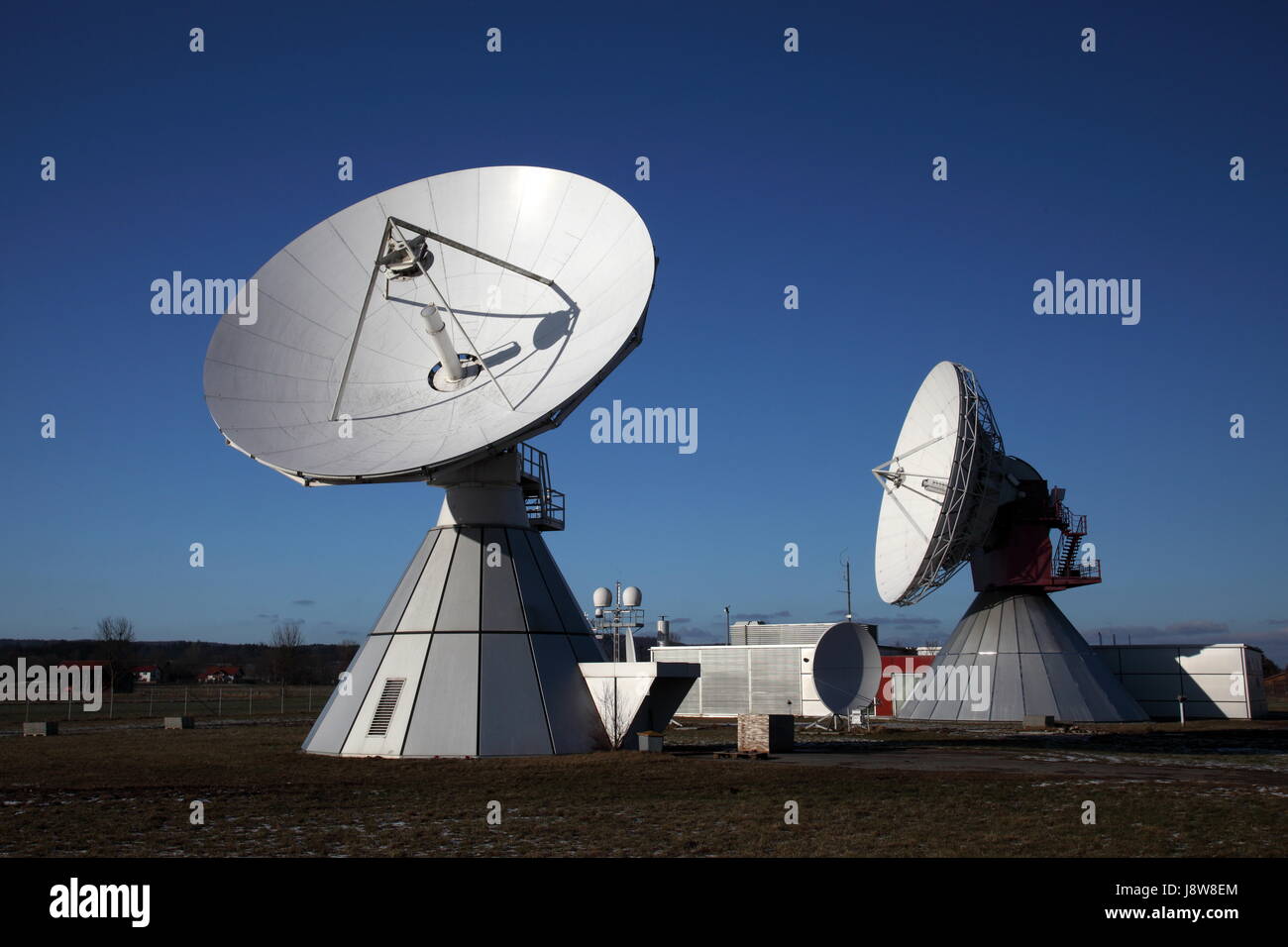 Spazio, radio, TV, satellite, ingegneria della comunicazione, onde, spazio  Foto stock - Alamy