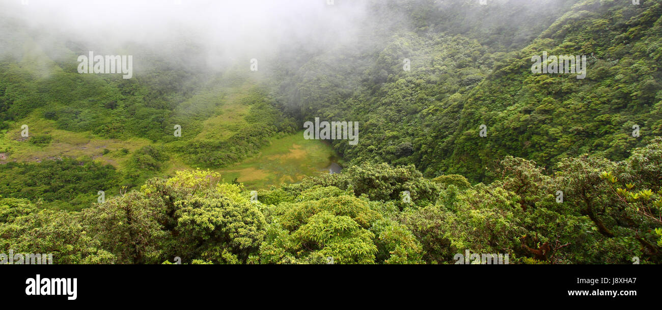 Bella, beauteously, Nizza, attrazione, il cratere, nuvole, caraibi, pericolose, Foto Stock