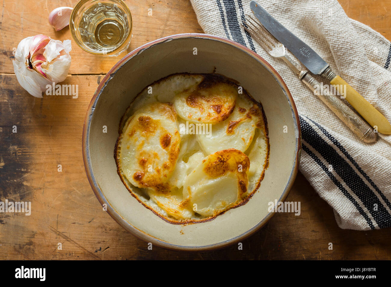 Patate Dauphinoise Foto Stock