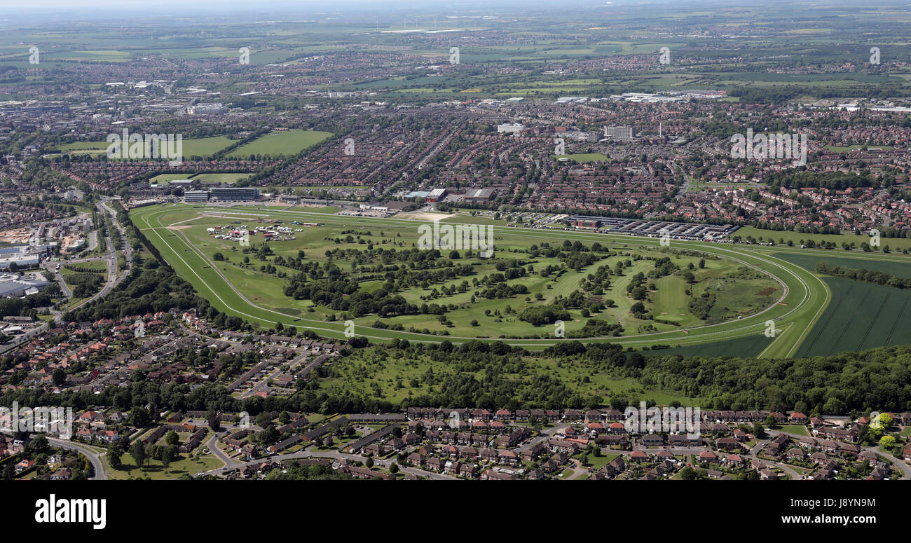 Vista aerea dello stabilimento di Doncaster Racecourse, casa della St Leger cavallo di razza, nello Yorkshire, Regno Unito Foto Stock