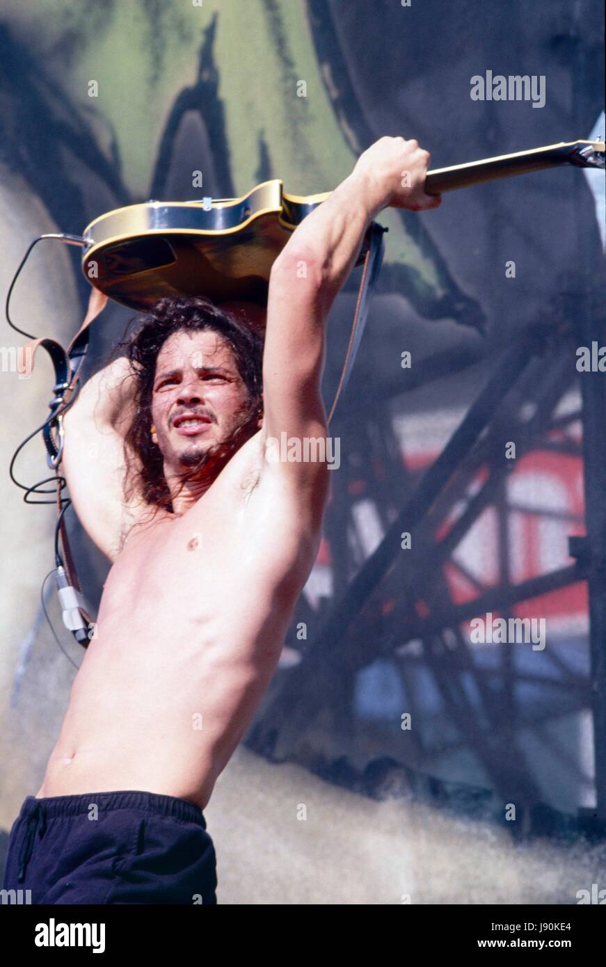 New York, NY, STATI UNITI D'AMERICA. Il 30 maggio 2017. Soundgarden, Chris Cornell, circa 1991 retrospettiva per Chris Cornell retrospettiva, New York, NY Maggio 30, 2017. Credito: Kristin Callahan/Everett raccolta/Alamy Live News Foto Stock