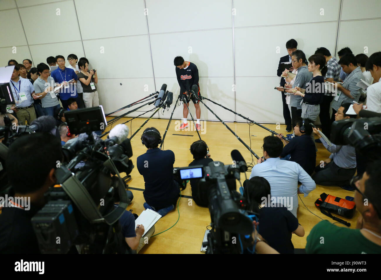 Saitama City Memorial palestra, Saitama, Giappone. 27 Maggio, 2017. Kento Momota, 27 maggio 2017 - Badminton : 2017 Giappone Classifica Campionati del circuito a Saitama City Memorial palestra, Saitama, Giappone. Credito: YUTAKA AFLO/sport/Alamy Live News Foto Stock