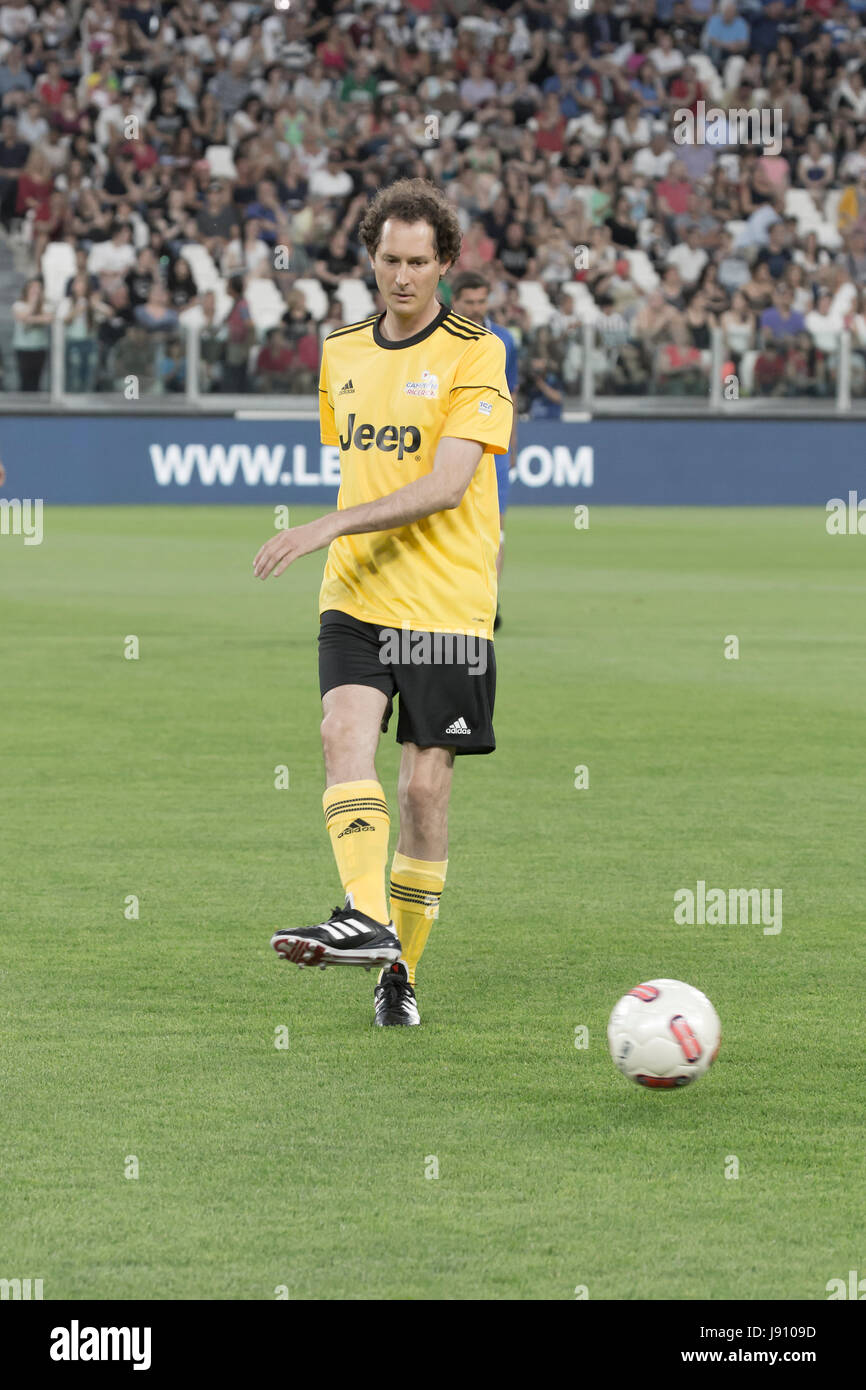 Torino, Italia. Il 30 maggio 2017. Football Match di beneficenza, La Partita del Cuore 2017.La Juventus Stadiun, Torino. Cantanti nazionale di calcio vs.campioni del calcio reasearch team.John Elkann giocatore della Champions della ricerca di football team in azione Credit: RENATO VALTERZA/Alamy Live News Foto Stock