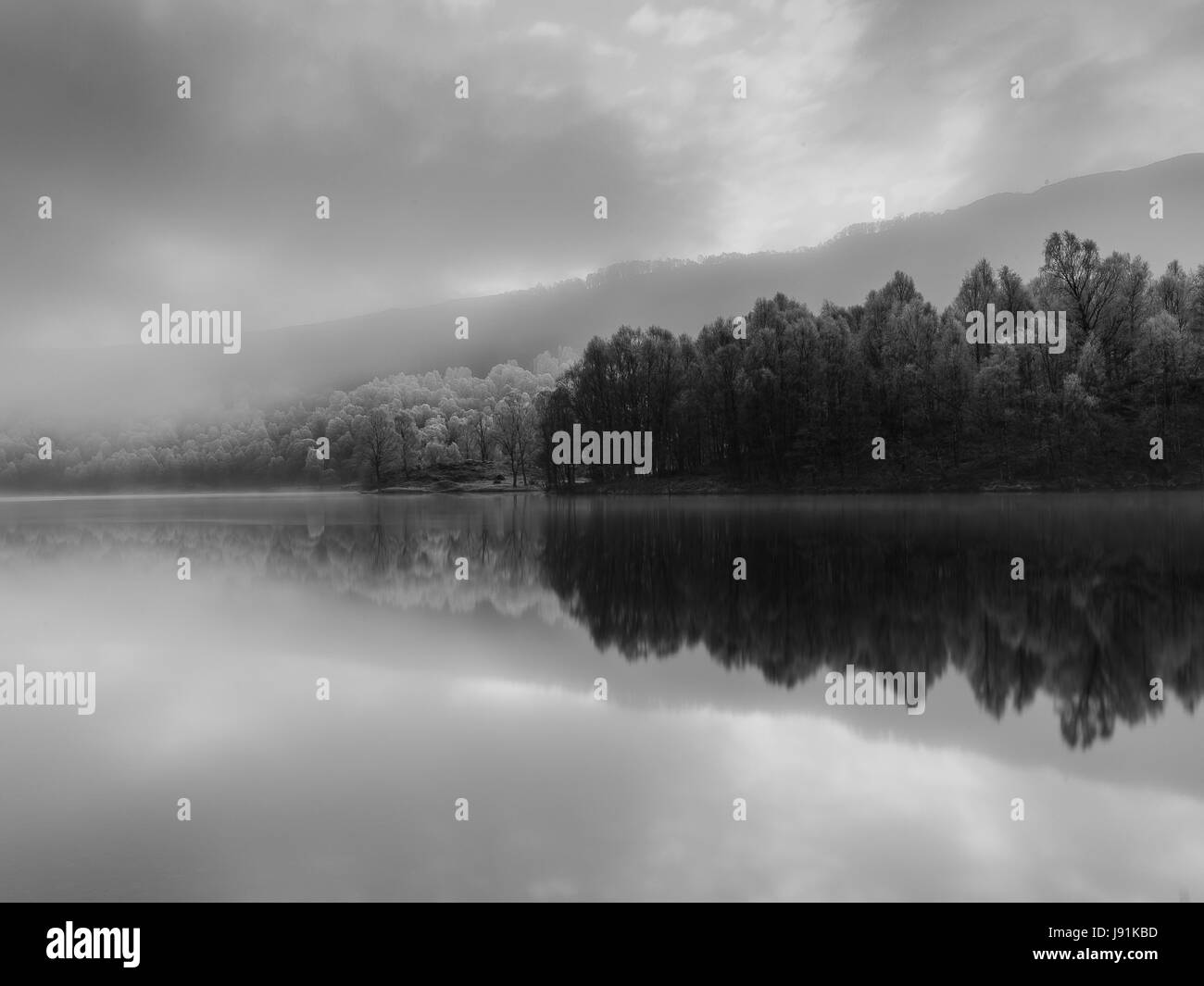 Loch Tummel inverno Foto Stock