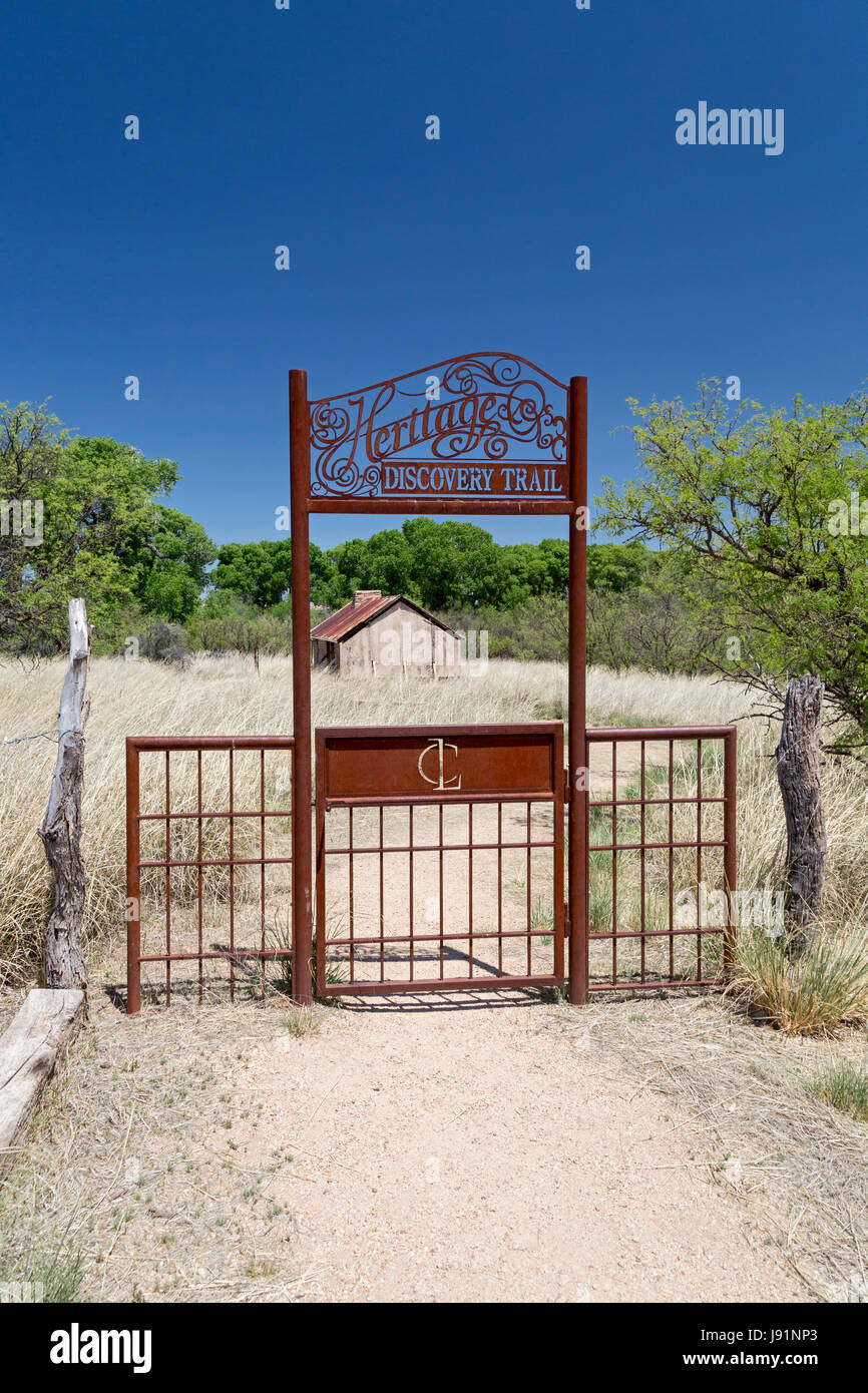 Sonoita, Arizona - ingresso al patrimonio sentiero di scoperta presso la storica Empire Ranch, che una volta era uno dei più grandi ranch di bestiame in America. La r Foto Stock