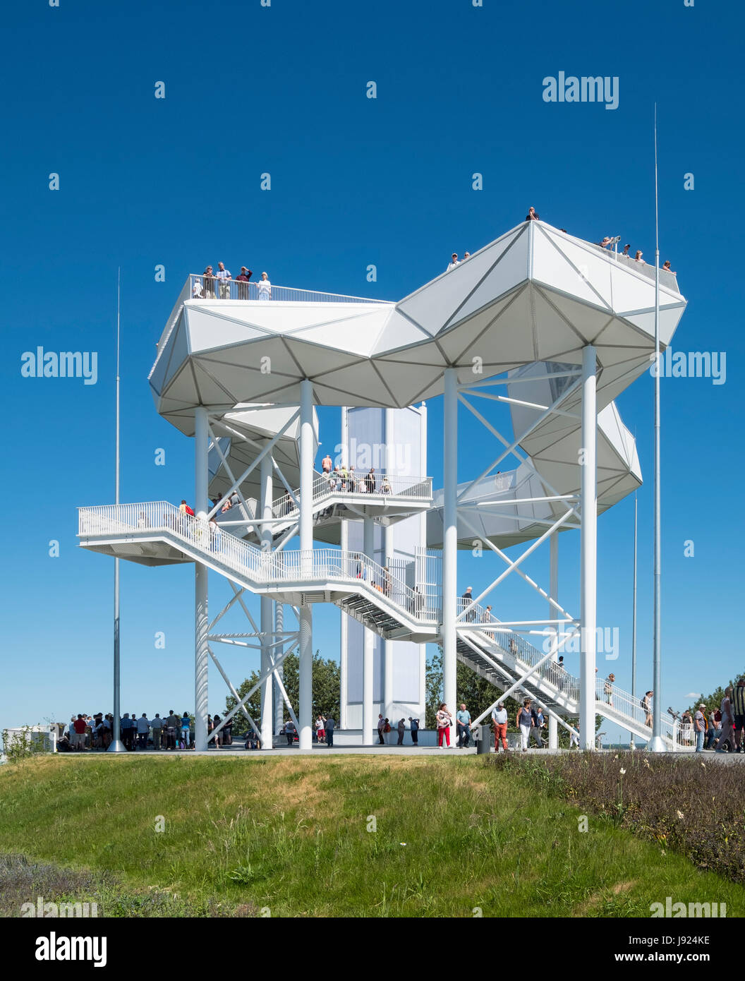 Wolkenhain piattaforma di avvistamento a IGA 2017 International Garden Festival (International Garten Ausstellung) a Berlino Germania Foto Stock