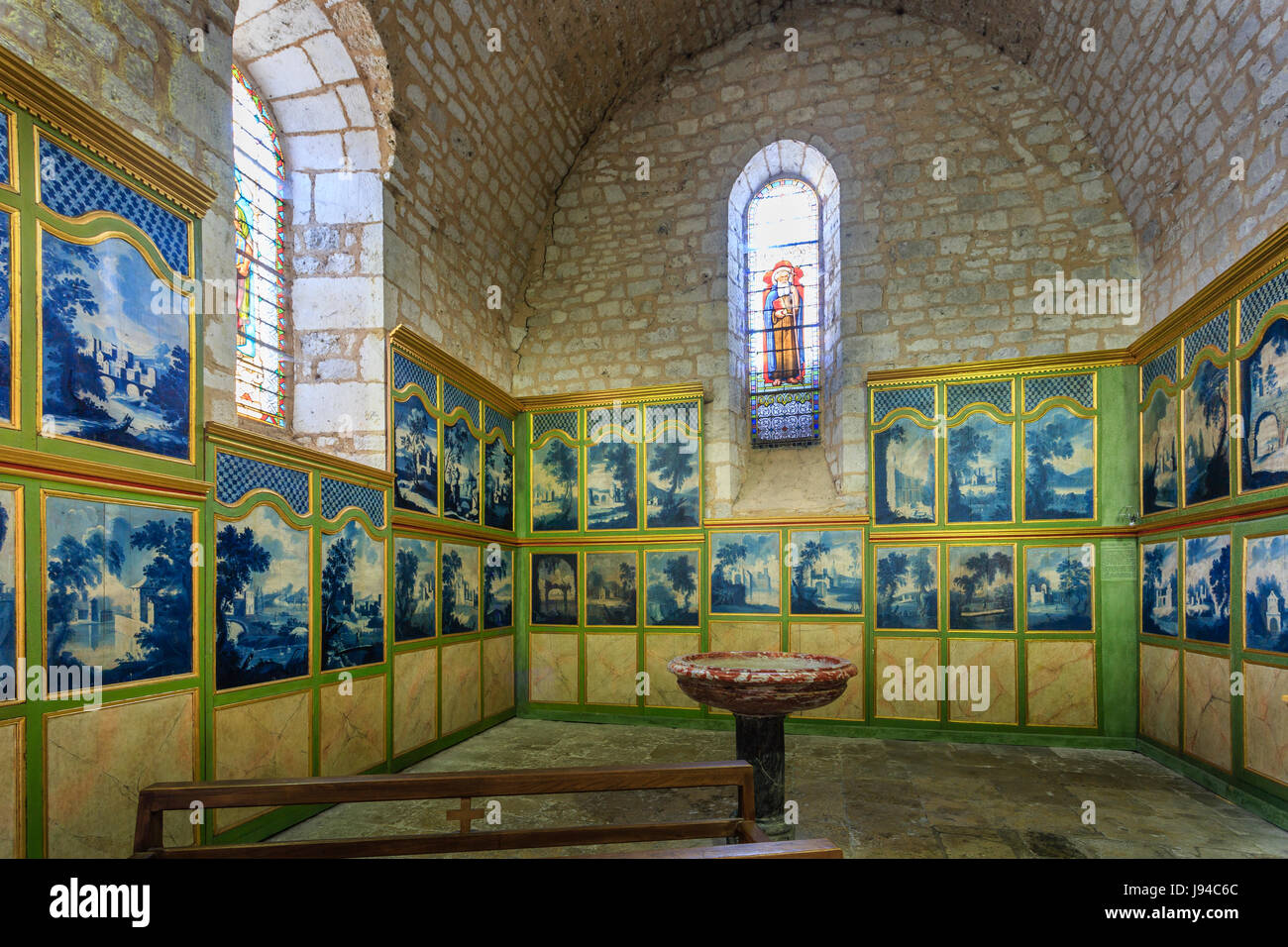 Francia, Tarn et Garonne, Lauzerte, etichettati Les Plus Beaux Villages de France, Saint-Barthelemy Chiesa, camaieux da Giuseppe Ingres Foto Stock