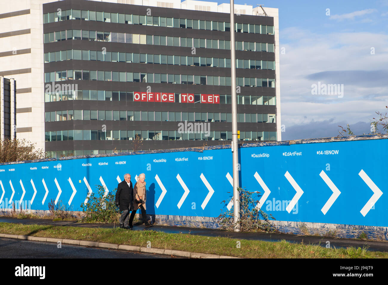 Immobile commerciale a lasciare Foto Stock