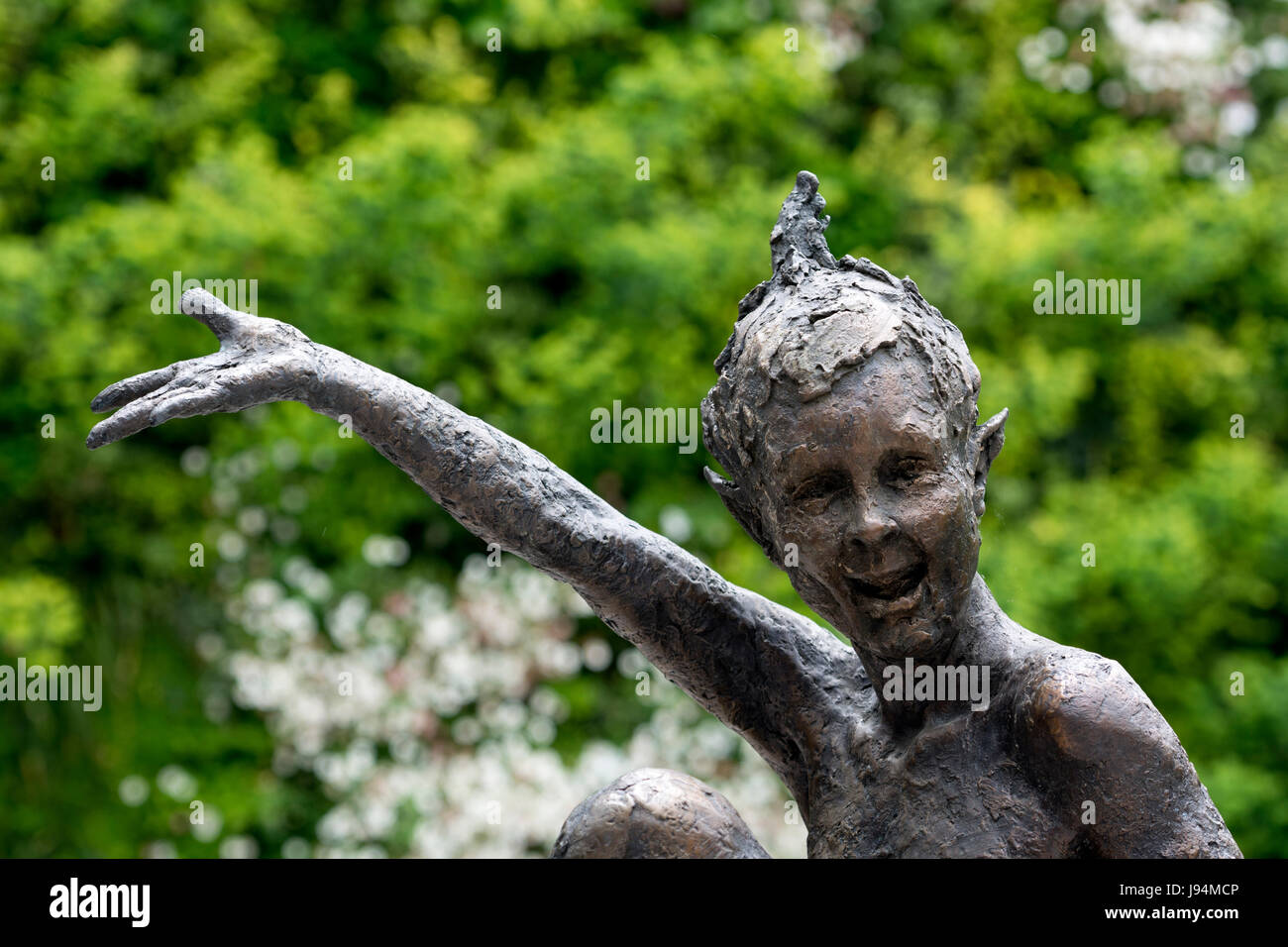 Puck scultura di Louisa Forbes, Corte Campana, Stratford-upon-Avon, Warwickshire, Inghilterra, Regno Unito Foto Stock